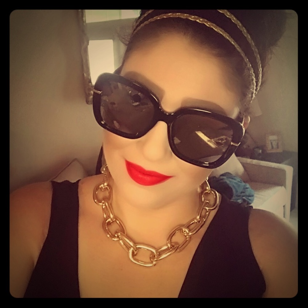 Meet your Posher, Maria